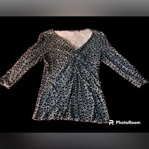 Women’s Cato 3/4 Sleeve V Neck Navy Blue White Blouse Size 14